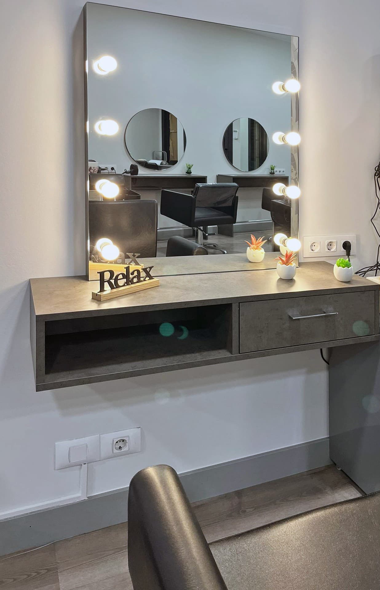  Sandra Pérez Estilistas, Nigrán